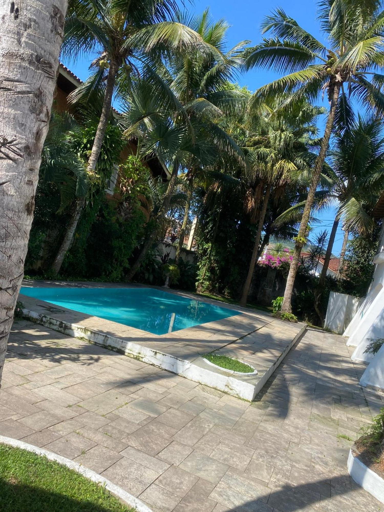 Villa Casarao No Guaruja Com Piscina Exterior foto